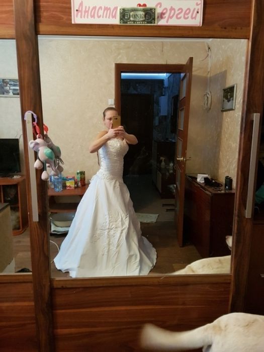 Свадебное платье