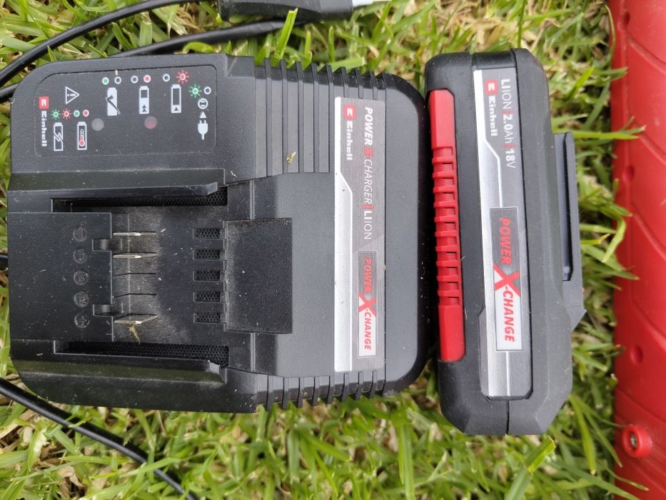 Aparador de relva a bateria GC-CT 18/24 Li P (1x1,5Ah)