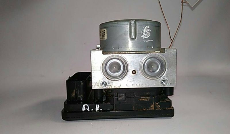 Centralina ABS PEUGEOT 208