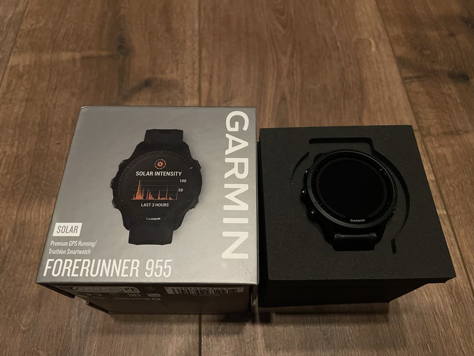Смарт-годинник Garmin Forerunner 955 Solar