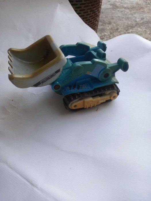 Brinquedo articulado bulldozer
