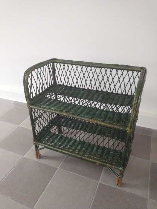 Regał wiklinowy Polski