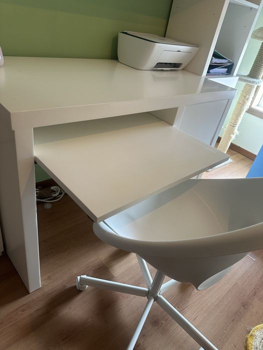 Desk with Built-in Secretary Desk64285476085635122