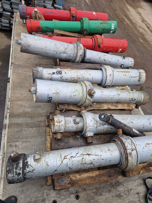 Циліндр на самосвал напівпричіп