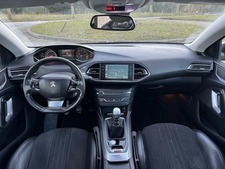 Peugeot 308 SW 1.6 HDi 115cv ALLURE J17