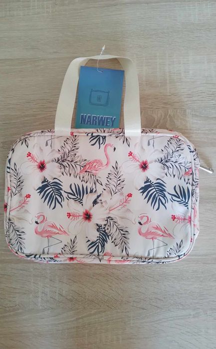 Duża kosmetyczka podróżna