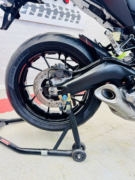 Мотоцикл Yamaha MT-09 ABS в оригіналі тільки з Японії