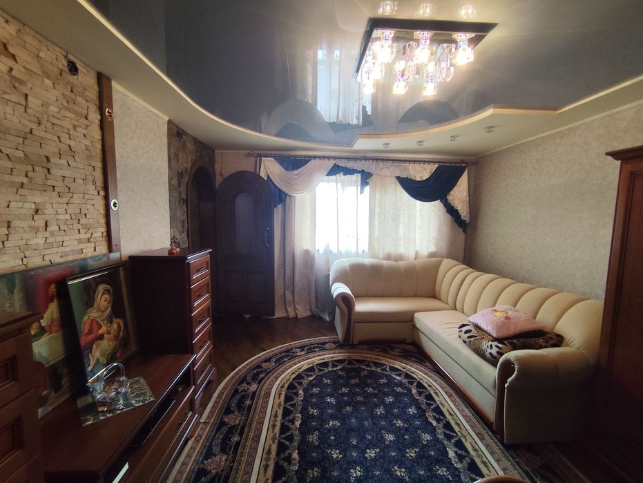 Продаж будинку біля Львова с. Давидів 100 м2. Є гараж, камін, сауна