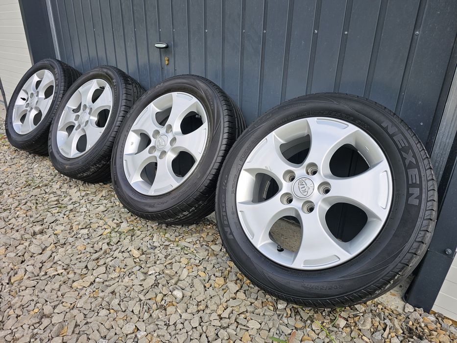 Alufelgi Kia 16" 5x114,3 Ceed Venga Soul Stonic z Oponami