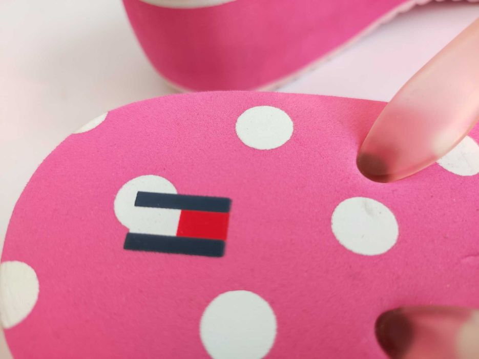 - Tommy Hilfiger - Klapki, japonki r. 40