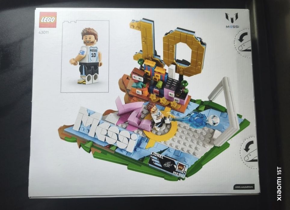 Ostatnie LEGO Editions 43011 Lionel Messi piłkarskie momenty - NOWE