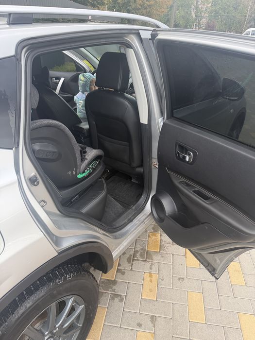 Nissan qashqai 2.0 дизель АКПП