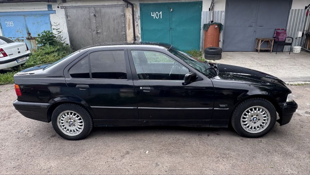 BMW E36 M50B20 320i