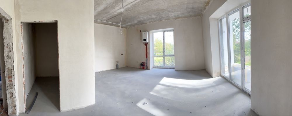 Продаж 1-к квартир в центрі міста з власним гаражем.Підійде під ЄОселя