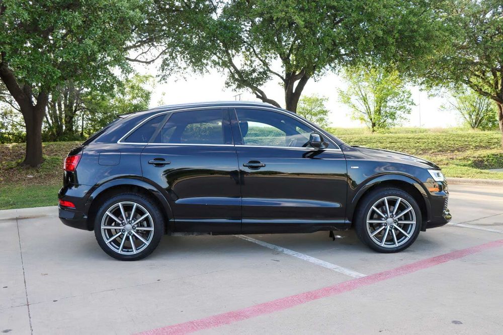 Audi Q3      2018