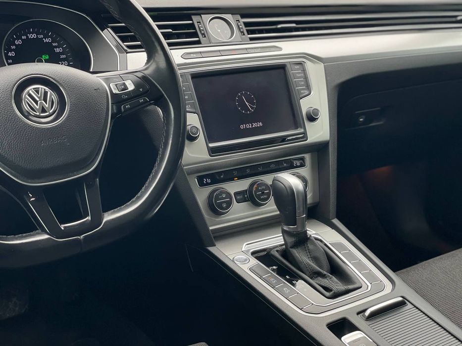 Volkswagen passat b8