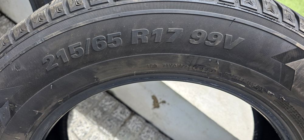 Pneus kumho 215/65r17 (4 unidades)