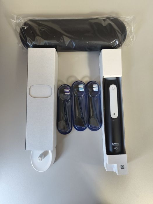 Електрична зубна щітка Oral-B