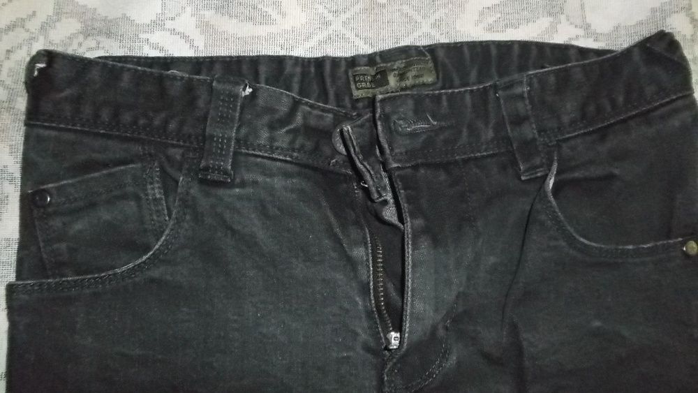 Джинсы женские .