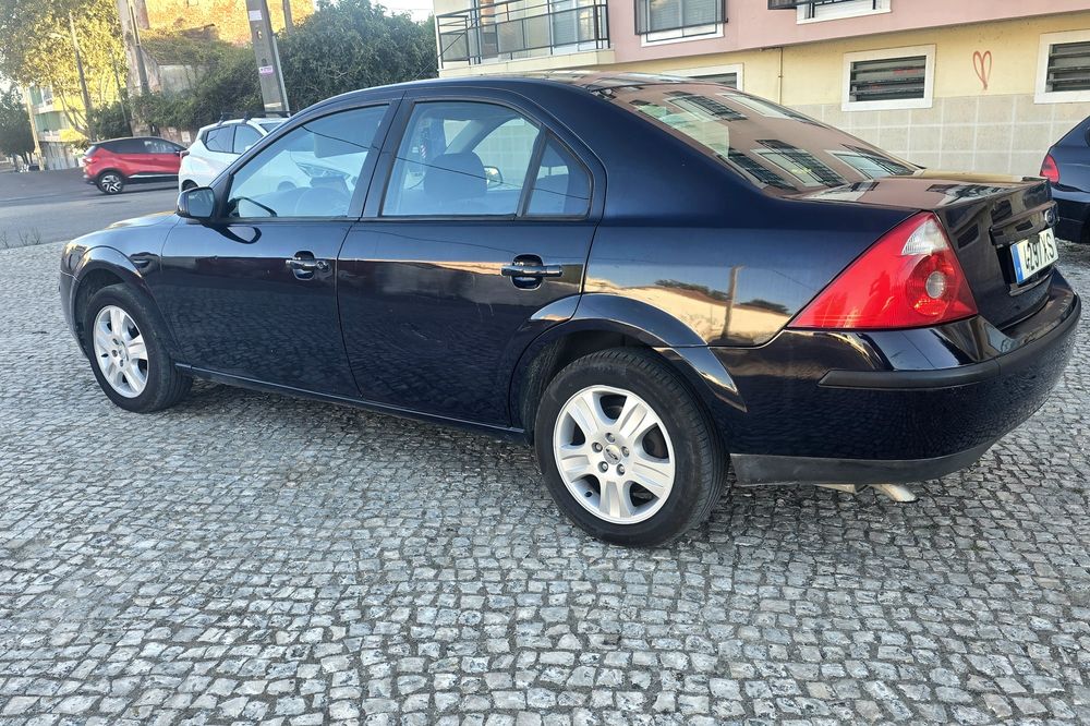 Vendo  Ford mondeo
