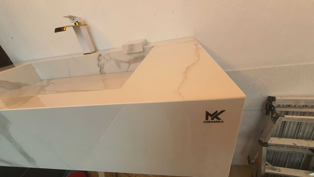 Glazurnik  / Płytkarz Profesjonalne ukladanie plytek
