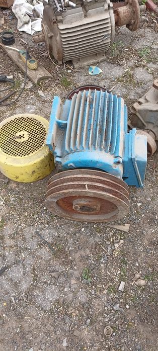 Электродвигун трифазний 15 та 10 кВт. 1500 об.