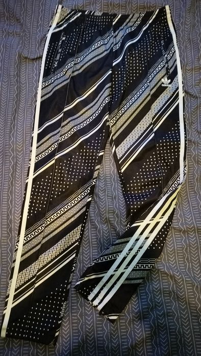Oryginalny dres damski Adidas