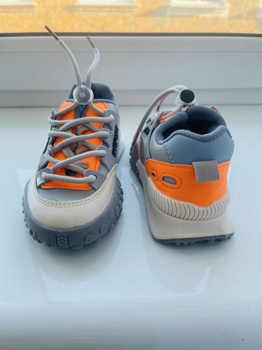 Дитяче взуття весна/літо