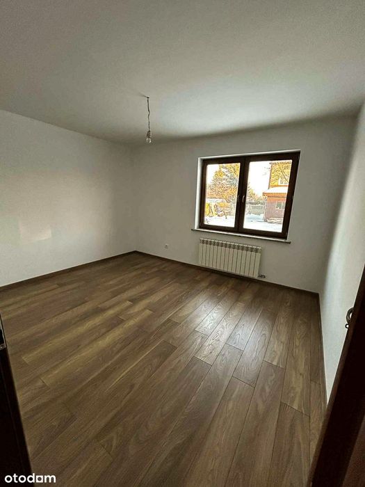 Nowy dom wolnostojący w Sadkowie – 2,5 km od centrum Radomia