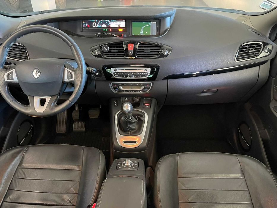 Renault Scenic 1.6 dci Bose edition