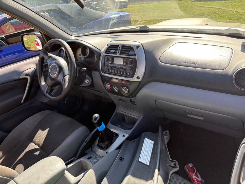 Toyota RAV4 na części