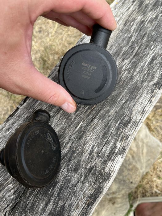 Клапан вентиляции картера Audi Seat Skoda Volkswagen