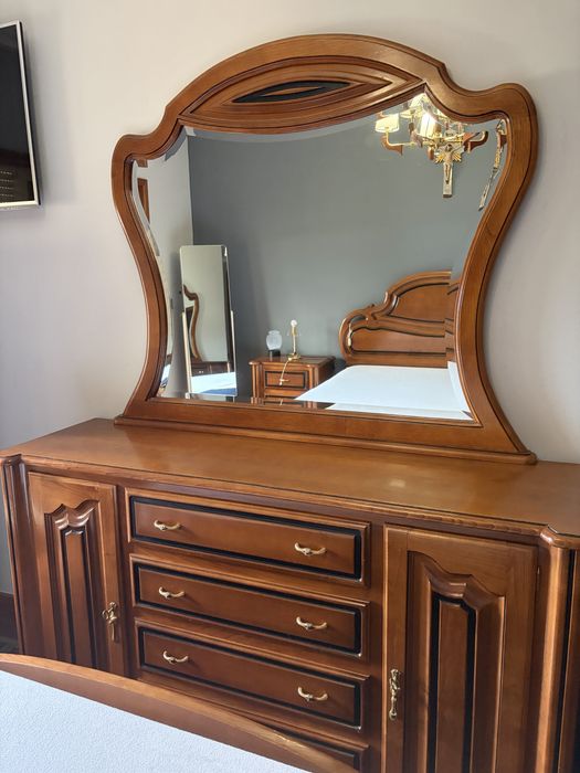 Quarto de casal em madeira
