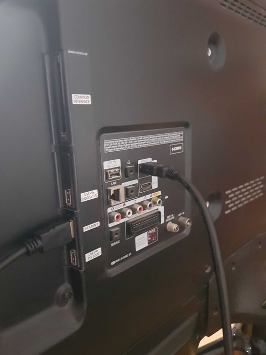 Телевізор SAMSUNG 40ES6307U, smart, 3D.
