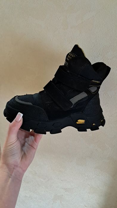 Чобітки зимові 30 р для хлопчика 5-6 років