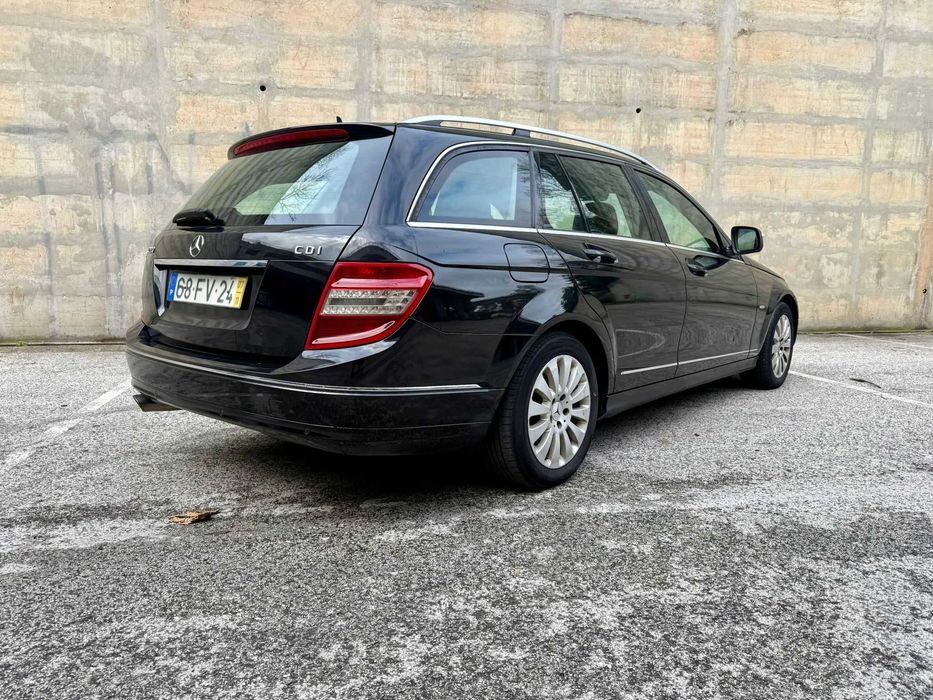 Mercedes C220 CDI Elegance 170cv Caixa Automática 2007