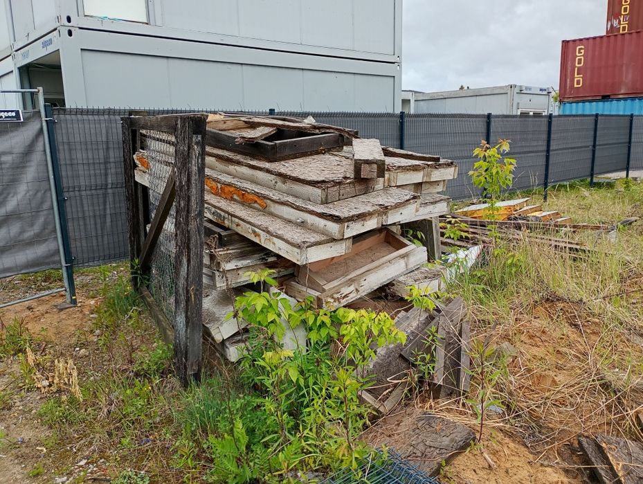 Oddam drewno i płyty OSB