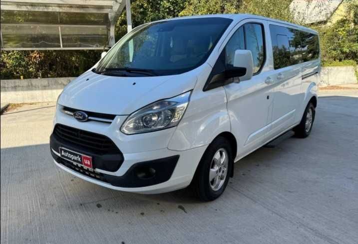 Форд Кастом Турнео