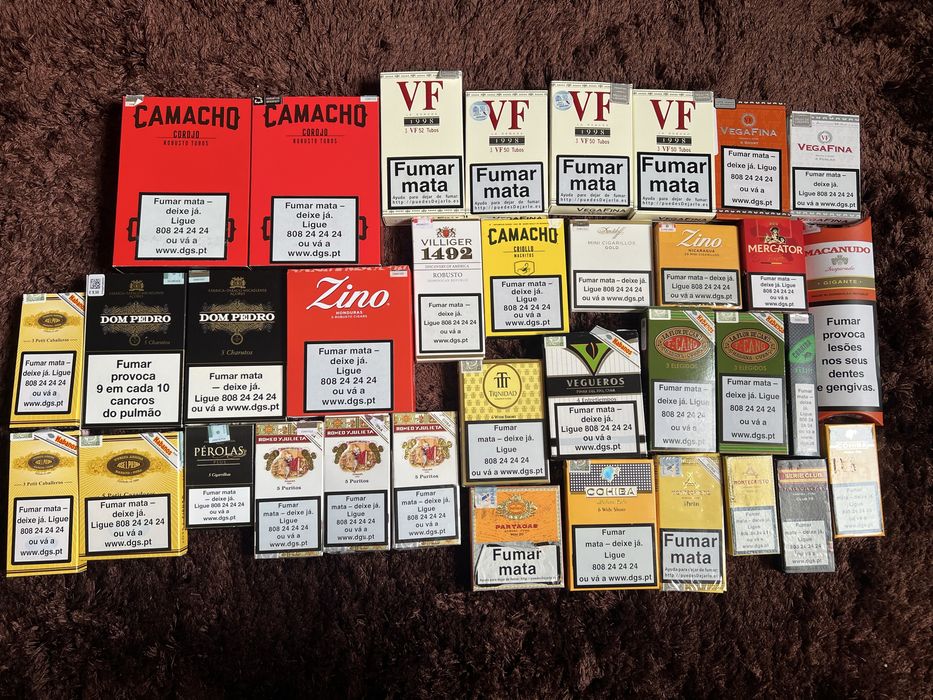 Caixas e Tubos de charutos e cigarrilhas vazias