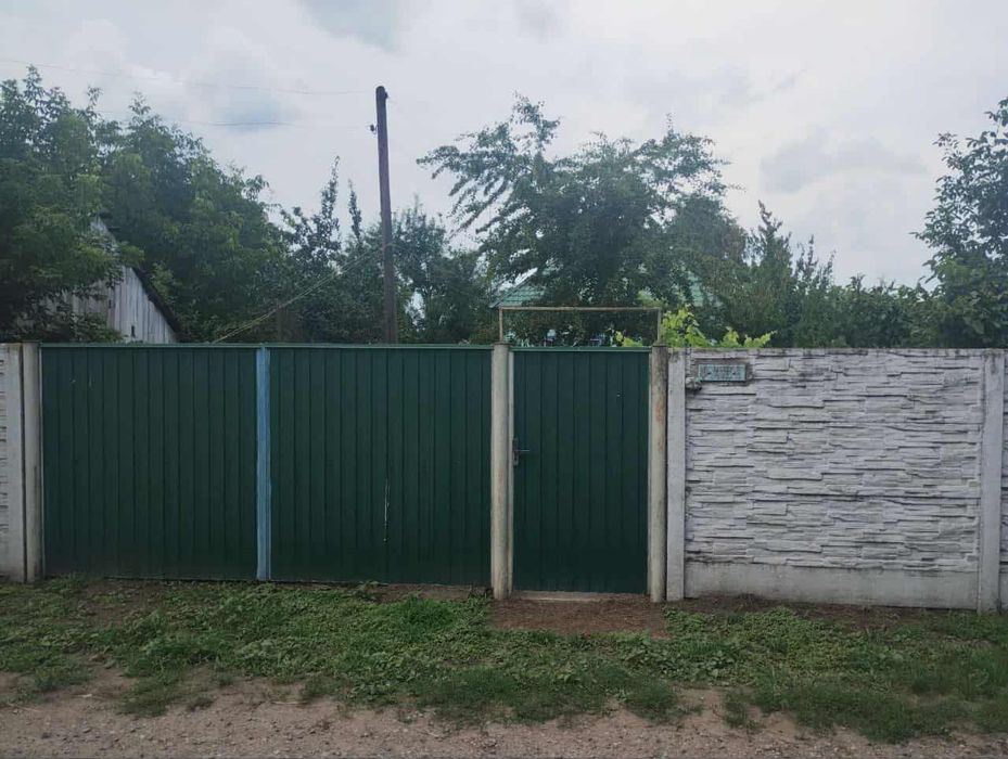 Продам затишний  будинку