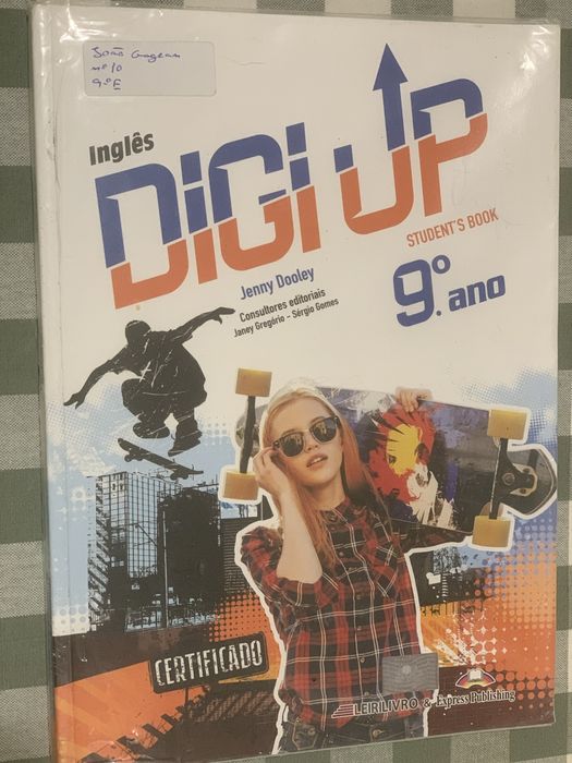 Manuais escolares 9 ano