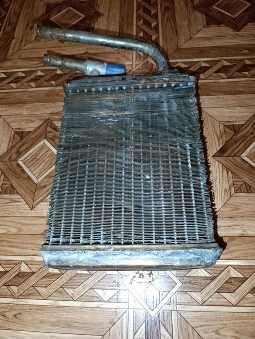 Продам радиатор печки ВАЗ.