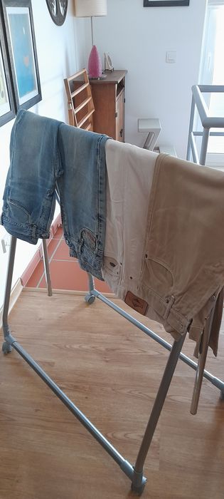 Roupa ao kg em bom estado