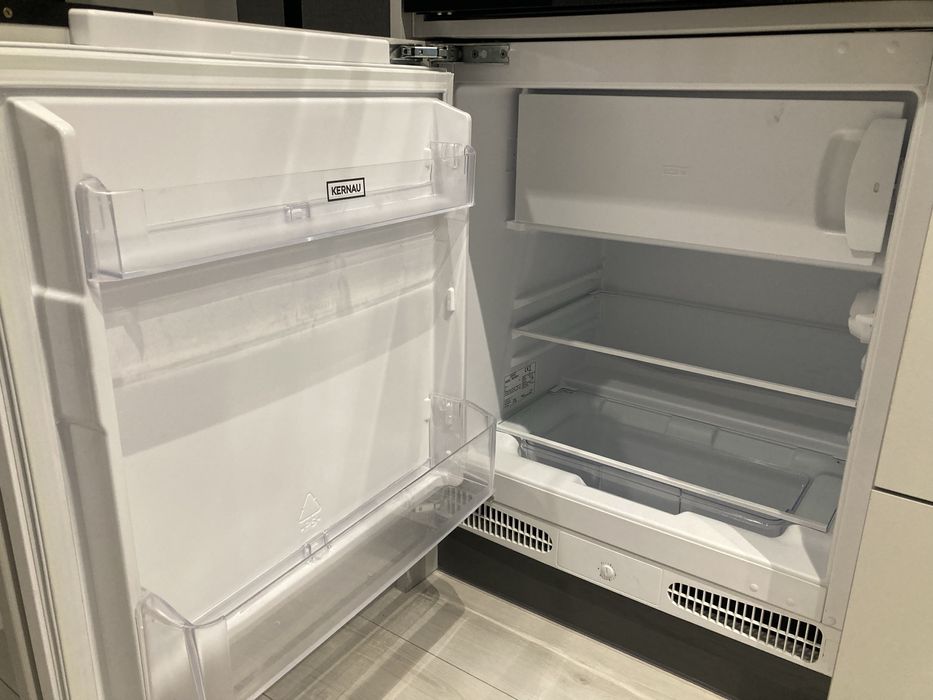 Lodówka do zabudowy podblatowa Kernau KBR 08122.1
