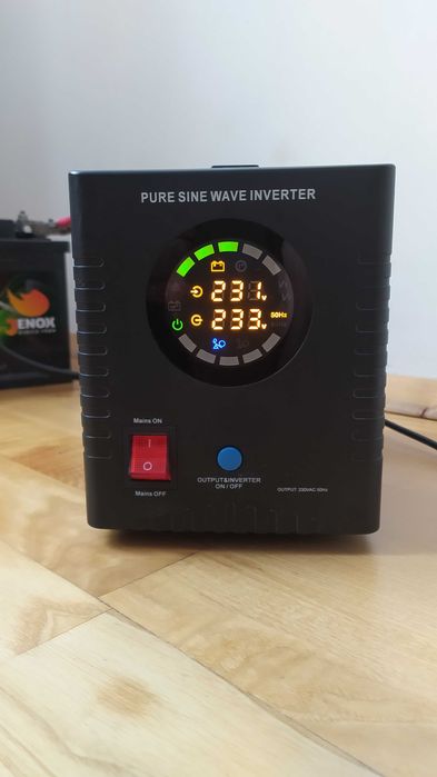 Zasilacza awaryjny VOLT Sinus Pro 800 E /  MaxLink 500W 12V