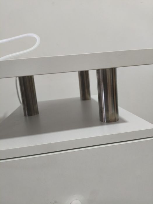 Mesa de manicure com aspiração, 3 sacos incluídos, 4 gavetas e uma porta metal aço Inox