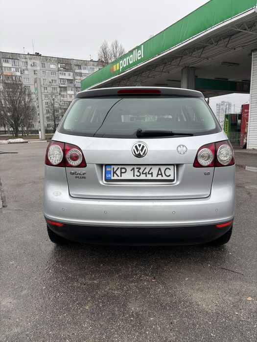 Volkswagen golf plus 1.6л