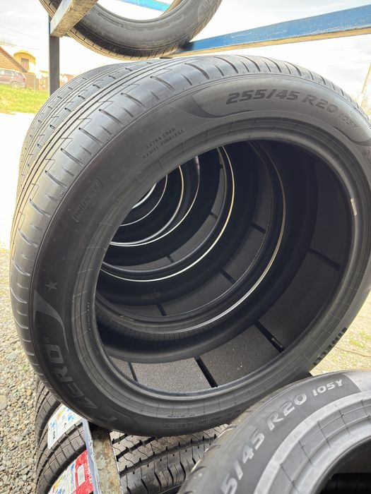 Шини б/у 255/45 R20 Pirelli 4шт