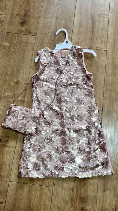 Дитяча нарядна сукня 116