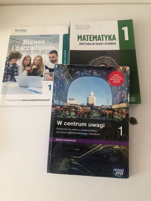 Sprzedam książki I i II Liceum